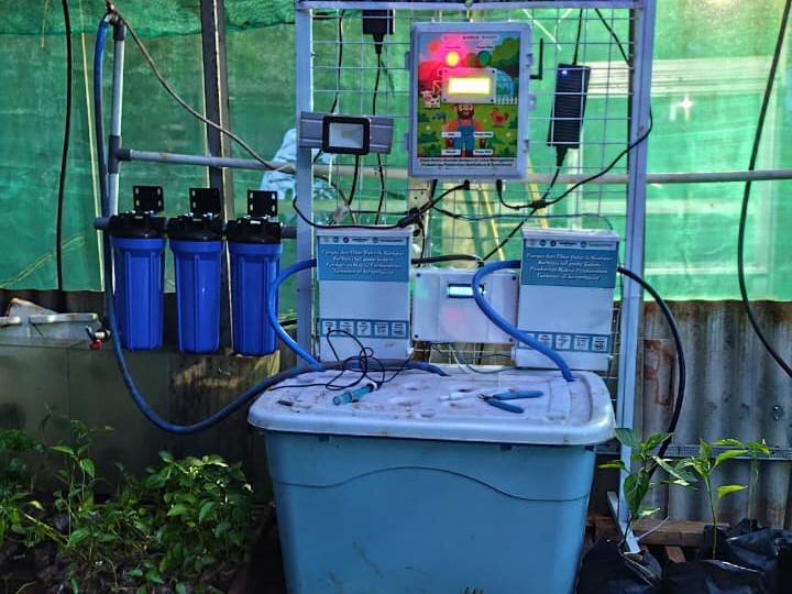 Implementasi AI dalam Sistem Monitoring Greenhouse